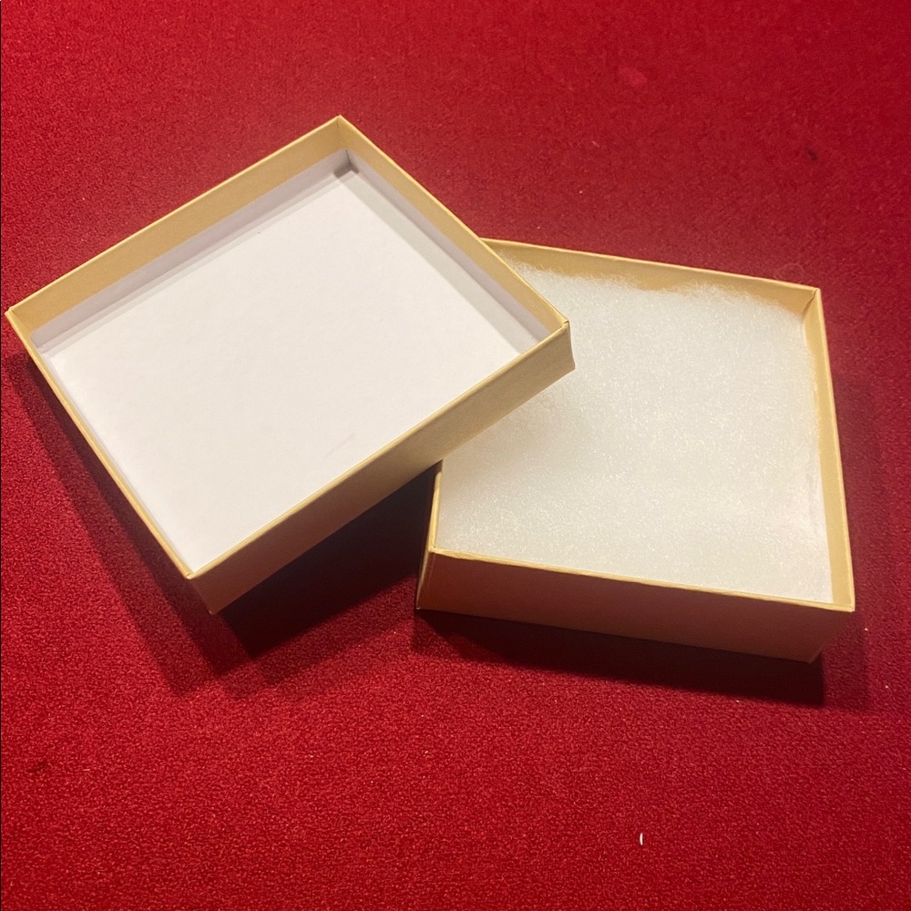Brown Cardboard Box